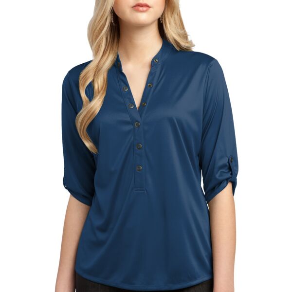 OGIO - Crush Henley Thumbnail